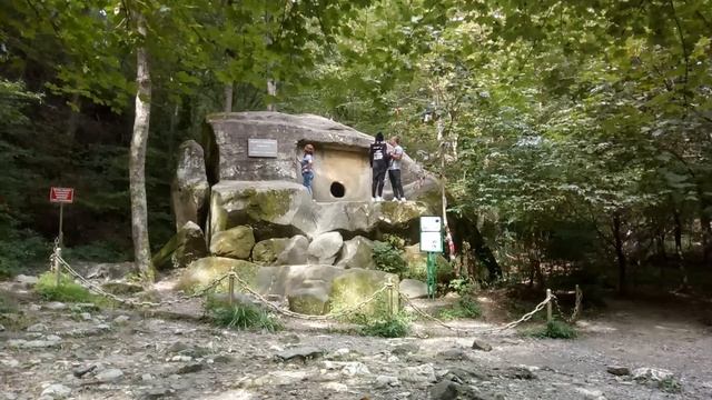 Волконский дольмен - место силы и портал в другое измерение смотреть онлайн