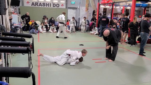 Junior Jiu Jitsu Tournament 2. White Belts. Kids Jiu Jitsu Arashi Do Martial Arts. BJJ Competition смотреть онлайн