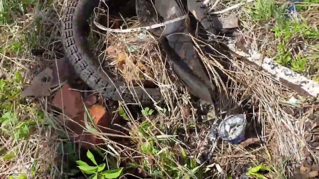 ОБЗОР ДАЧИ ВЛОГ БЕЗ МОНТАЖА /УСТАНАВЛИВАЕМ СТОЛБЫ НА ВТОРОМ УЧАСТКЕ смотреть онлайн