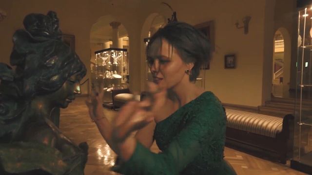 KENZO World - The New Fragrance (Parody) смотреть онлайн