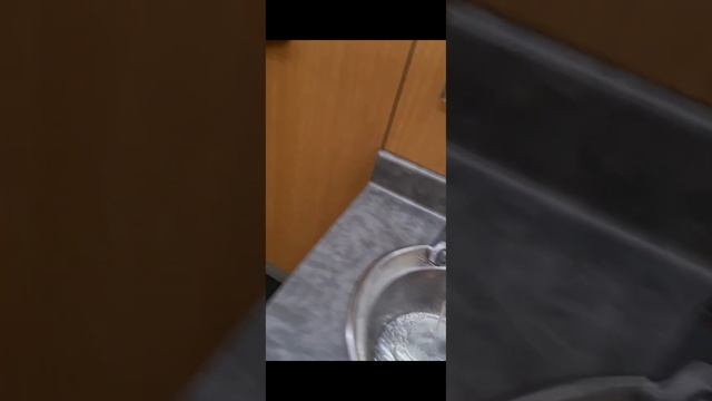 PHS Ultradry LE Hand Dryers At Birmingham International Platforms 4 & 5 смотреть онлайн