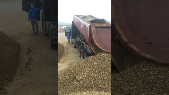 Выгрузка ТОНАРА в мороз -4 жесть!!!! смотреть онлайн