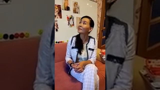 Стилист и дизайнер женской одежды Нелли Исянова о своем бизнеса смотреть онлайн