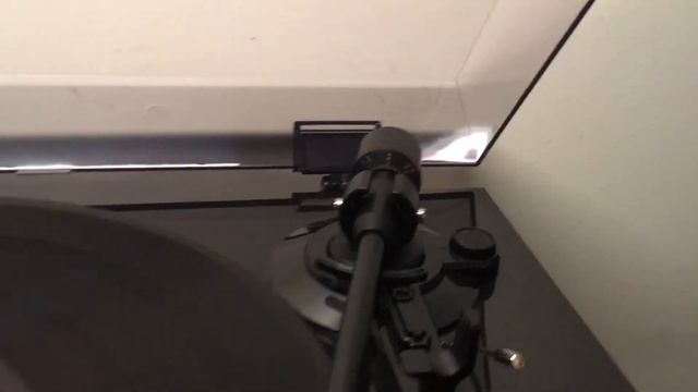 Denon DP300F turntable & SUMIKO Pearl upgrade смотреть онлайн