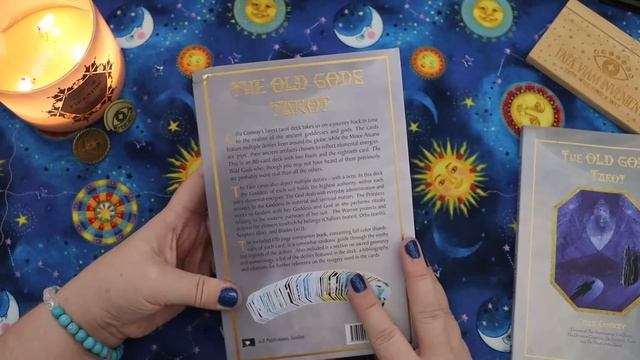 TAROT AND ORACLE DECK HAUL | Recent Deck Roundup | January 2023 смотреть онлайн