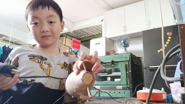 Kirov Airship of Red Alert 2 from cardboard смотреть онлайн