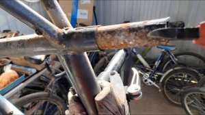 Удаление закисшего подседельного штыря велосипеда с помощью сабельной пилы за несколько минут