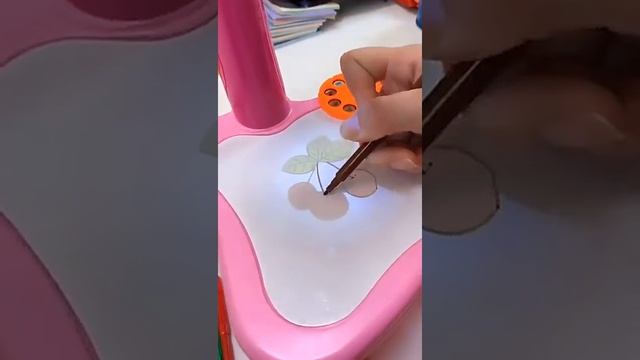 Детский столик для рисования с проектором смотреть онлайн