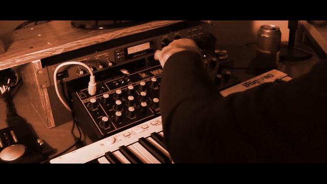 IK iRigKeysPro Behringer WASP Deluxe Sony SRP-L300 Alva Nanoface | Progressive Ambient by Vicherval смотреть онлайн