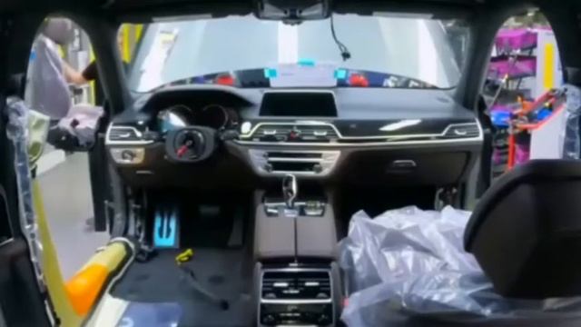 Seat Installation смотреть онлайн