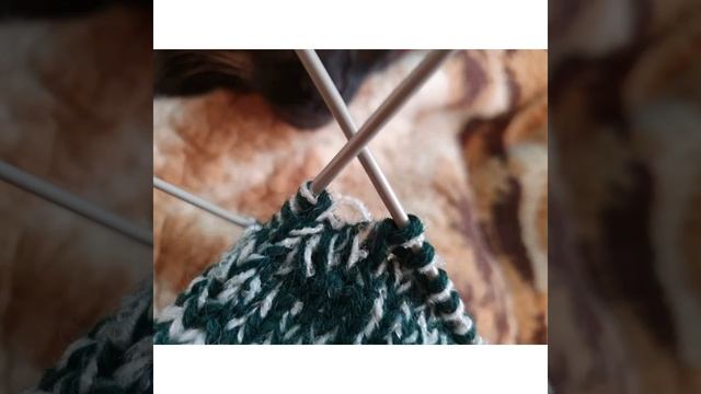 Знакомьтесь--Кузя! Мой вариант закрытия петель на носках. смотреть онлайн