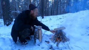 ГНУ СПИНУ ОТ РАССВЕТА ДО ЗАКАТА. ЖИЗНЬ В ЛЕСУ У РЕКИ!