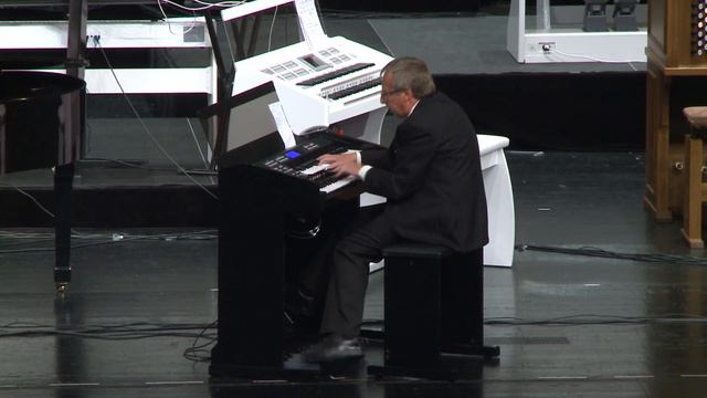 Train Melody in China (Changzhou Grand Theatre) RS600 смотреть онлайн