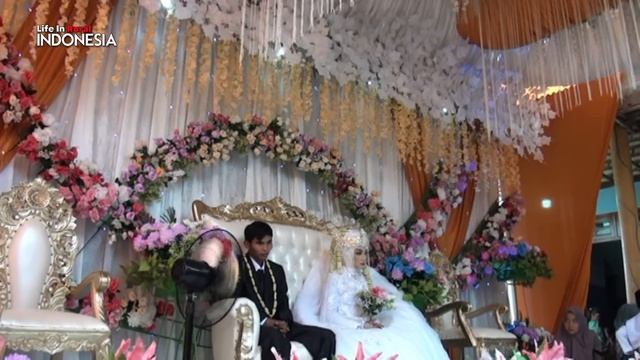 Muslim wedding in viilage, Indonesia village, смотреть онлайн