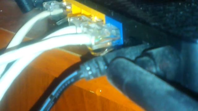 Из витой пары течет вода. Домашний Билайн Интернет смотреть онлайн