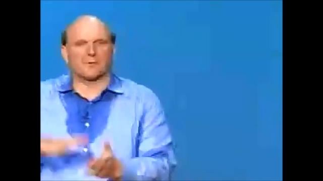 Steve Ballmer Going Crazy on Stage смотреть онлайн