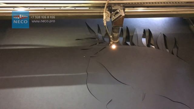 Лазерная резка на бумаге смотреть онлайн