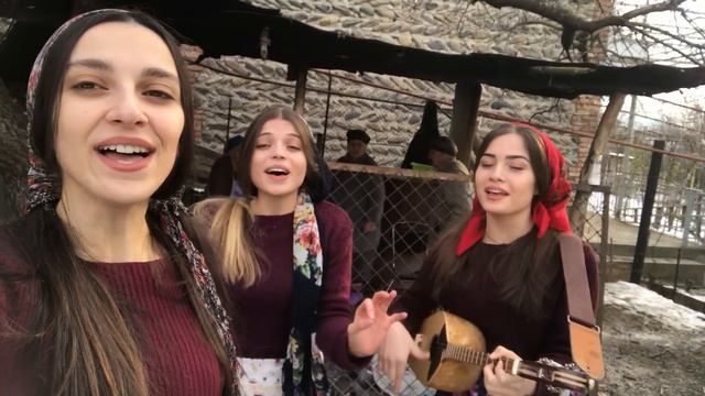 Trio Mandili - Haralali-Haralalo