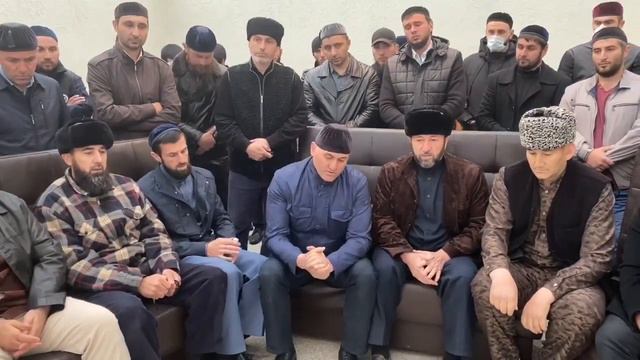 Обращение тейпа Цхьорой, по поводу лживой клеветы в адрес имама с. Галашки, Бесаева Курейша смотреть онлайн
