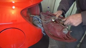 Как снять задний фонарь и поменять все лампы, Hyundai Getz.