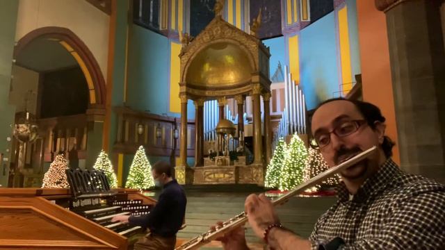 Angels We Have Heard On High Maron Khoury, Flute Daniel Ficarri, Organ смотреть онлайн