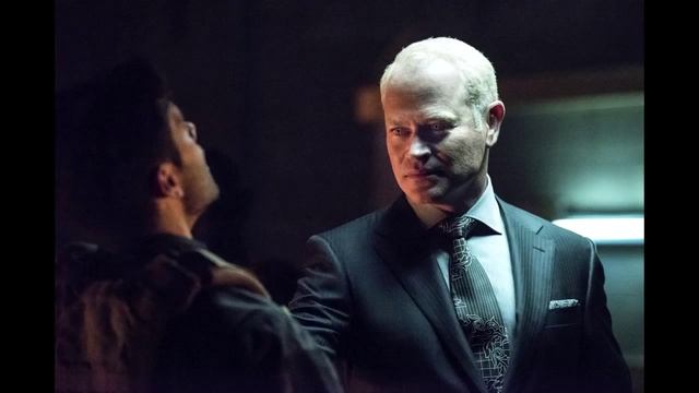 Обзор на сериал стрела смотреть онлайн