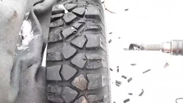 Нарезка протектора дрелью