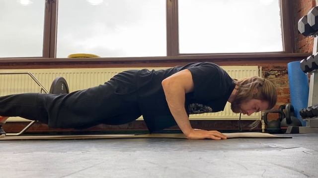 Медленные отжимания (эксцентрические) смотреть онлайн