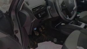 Скрип руля на  Citroen  C4  Grand  Picasso