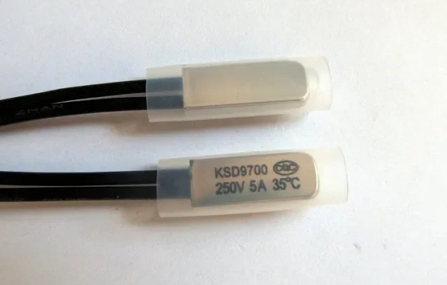 Термовыключатель или термореле, термостат KSD9700 250 В 5A. смотреть онлайн