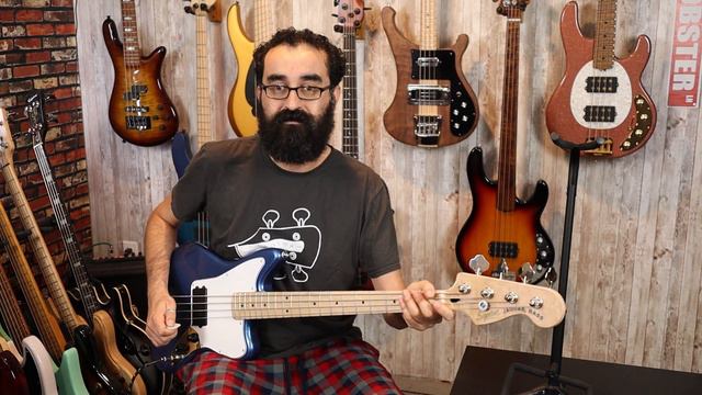 Squier Jaguar H Affinity Series - Budget Modders Rejoice! Fender delivered! - LowEndLobster Review смотреть онлайн