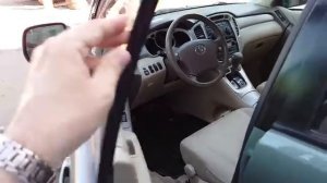 Перепродаётся как горячий пирожок. Тойота Хайлендер 2004 года.