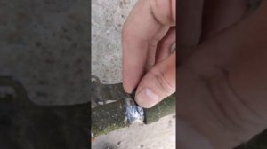 Сломалась штанга бензинового триммера, мотокосы, раздолбало седло болтов редуктора. Ремонт.