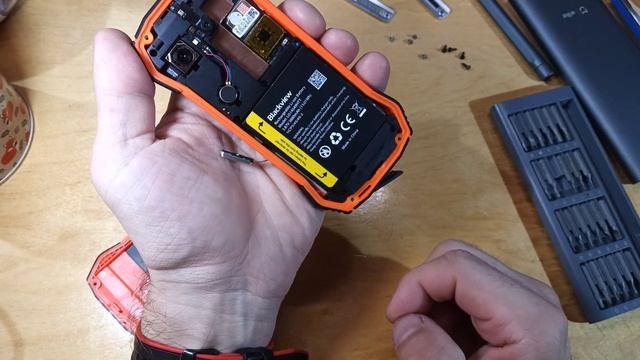 Лучшая ремонтопригодность - Blackview N6000 - самый компактный броник фирмы за 2023г! 8-256ГБ, G99 смотреть онлайн