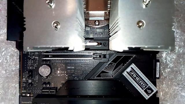 Asus Z790-H with Noctua NH-D15S смотреть онлайн