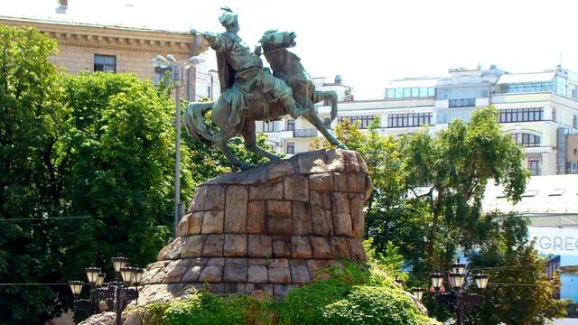 Экскурс по Киеву! Посещение столичных достопримечательностей. Незабываемые впечатления! смотреть онлайн