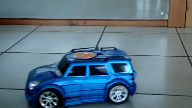 R/C Changeable Car смотреть онлайн