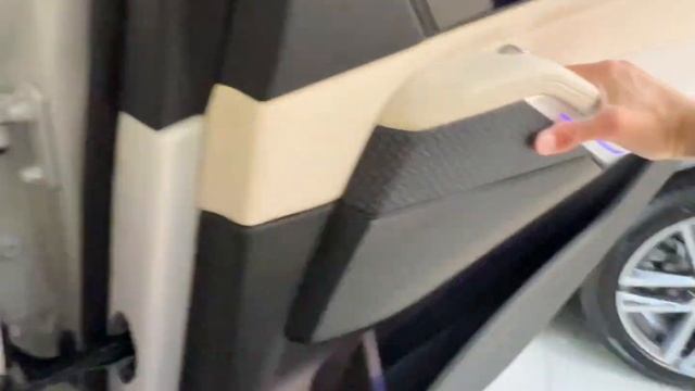 2022 BMW X7 ALPINA XB7 смотреть онлайн