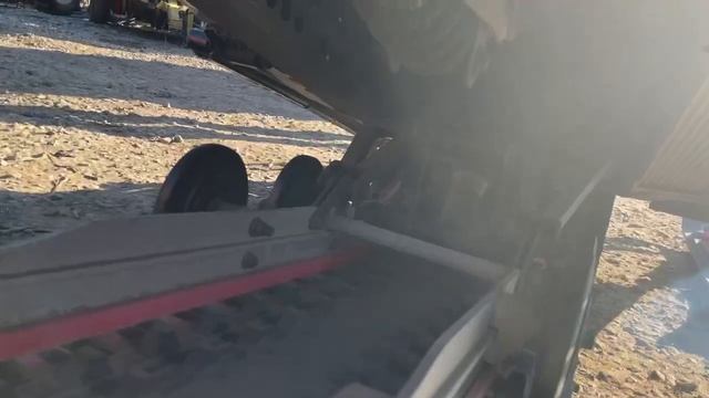 Снегоход Yamaha Mountain Max 700 смотреть онлайн