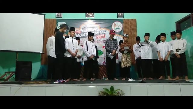 Musikalisasi Puisi 2 MTs Putra [English Art Performance] Pra-haflah Akhirussanah Ponpes Al-Ikhsan смотреть онлайн