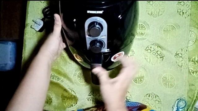 NIKAI AIR FRYER :Less oil смотреть онлайн