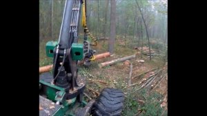 первый рабочий день на Харвестере.Осваиваю новую технику.