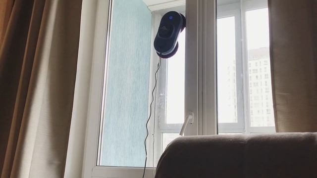 Робот мойщик окон ? Честный отзыв! смотреть онлайн