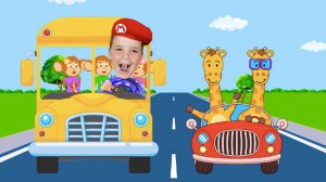 Колёса у автобуса крутятся Песенки для детей Едет автобус.mp4