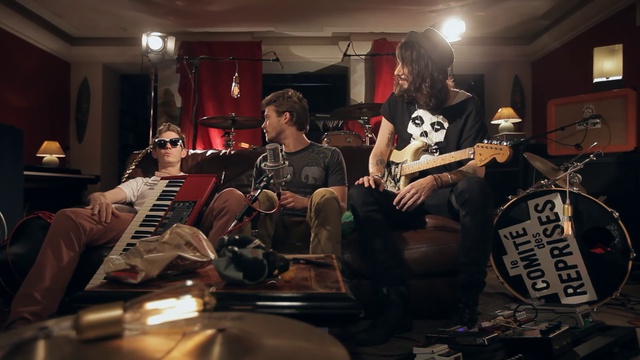 Bonjour 2015 - Bonjour Tristesse, PV Nova Et Waxx - Comité Des Reprises 