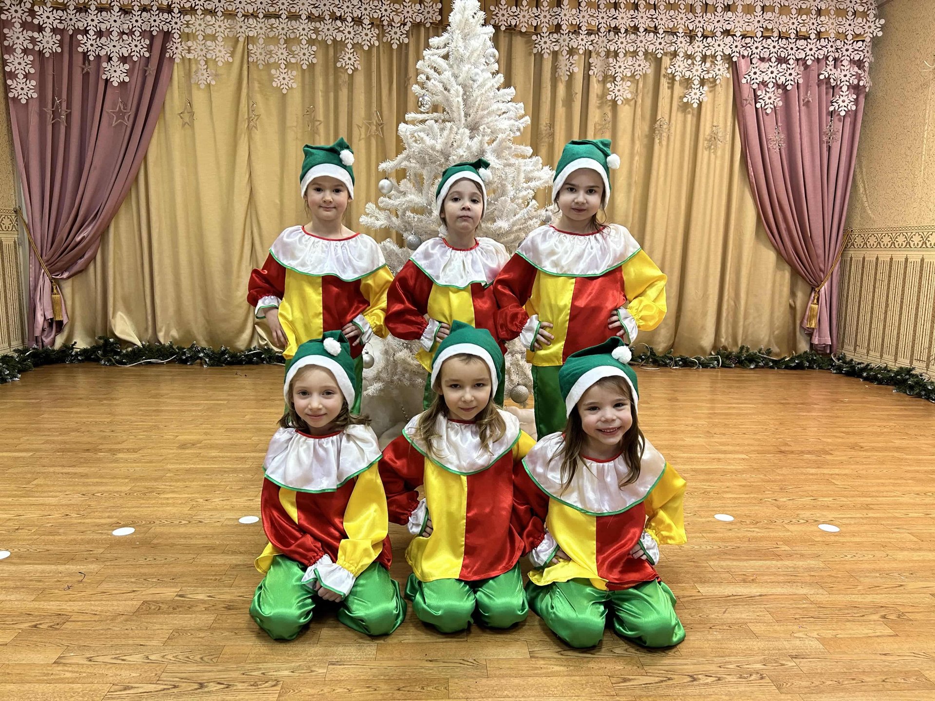 Песня ПЁСТРЫЙ КОЛПАЧОК смотреть онлайн