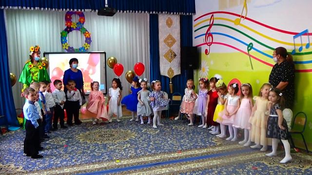 Утренник 💐 8 Марта смотреть онлайн