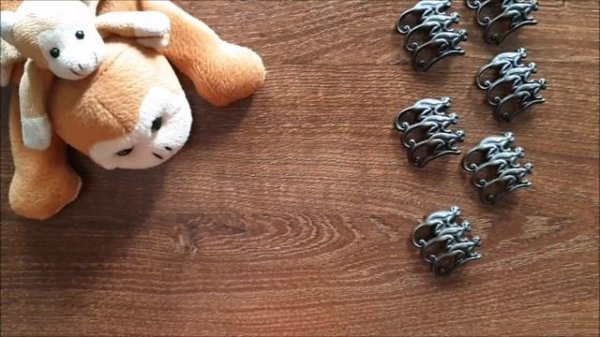 Removing the monkeys from Monkey Shoulder Whisky bottle