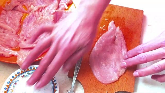 Просто и обалденно вкусно/Рецепт фаршированных куриных рулетиков смотреть онлайн