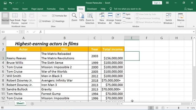 Freeze Rows or Columns to see them while Scrolling - using Freeze Panes in Excel смотреть онлайн